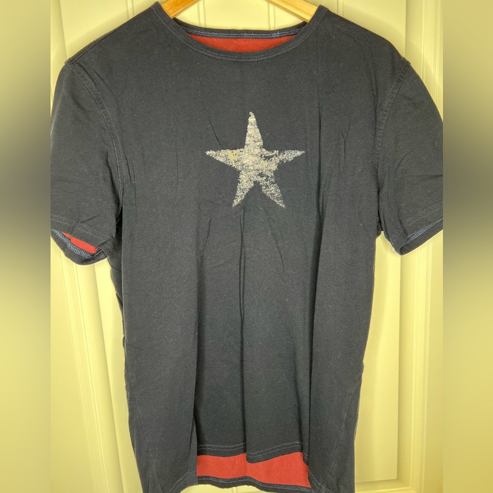 John Varvatos T Shirt, Size M
